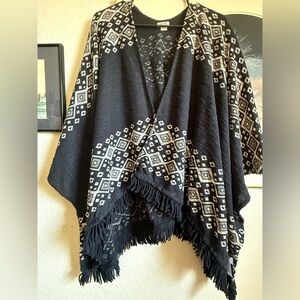 Mossimo Supply Co. Black and White Poncho